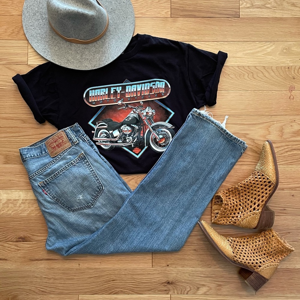 Levi’s 559 Straight Jeans